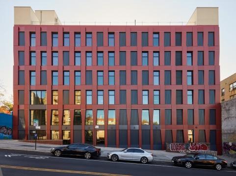 200 E Tremont Ave, Bronx, NY